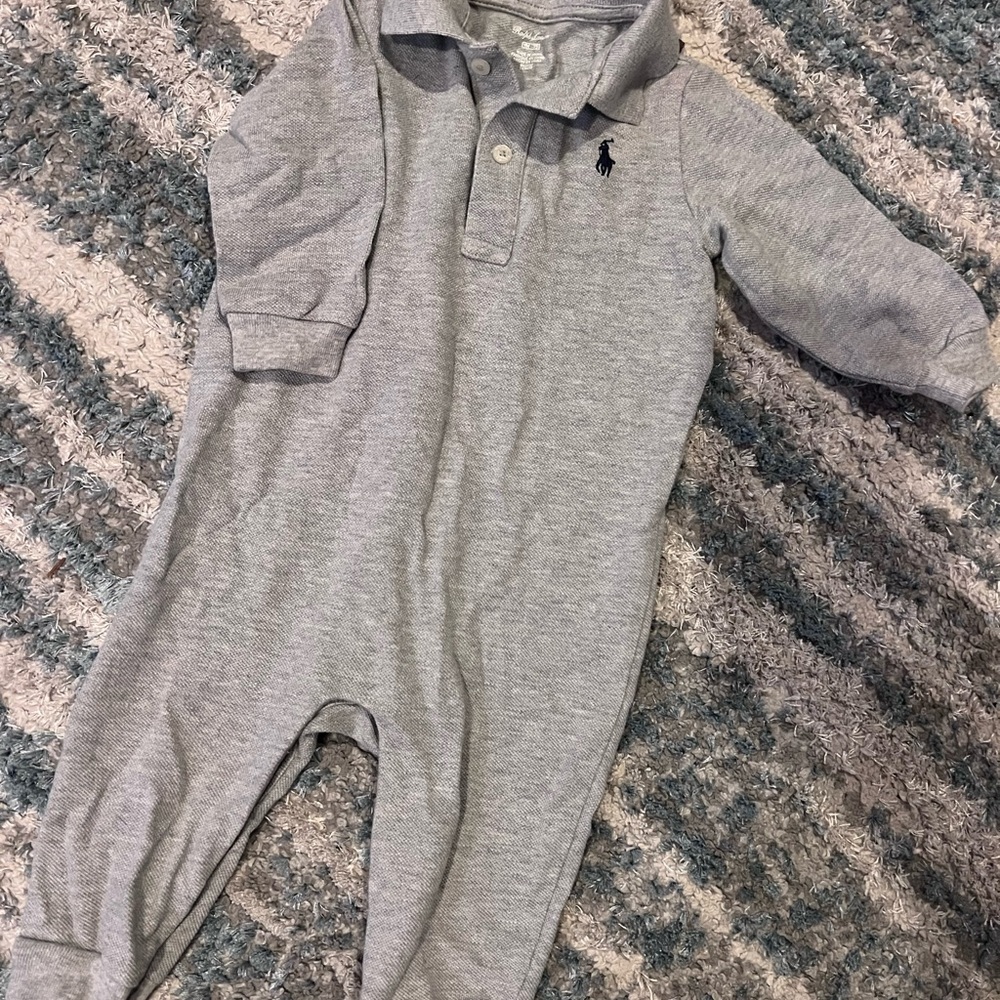 Polo Ralph Lauren Gray size 9months footless sleeper, grey